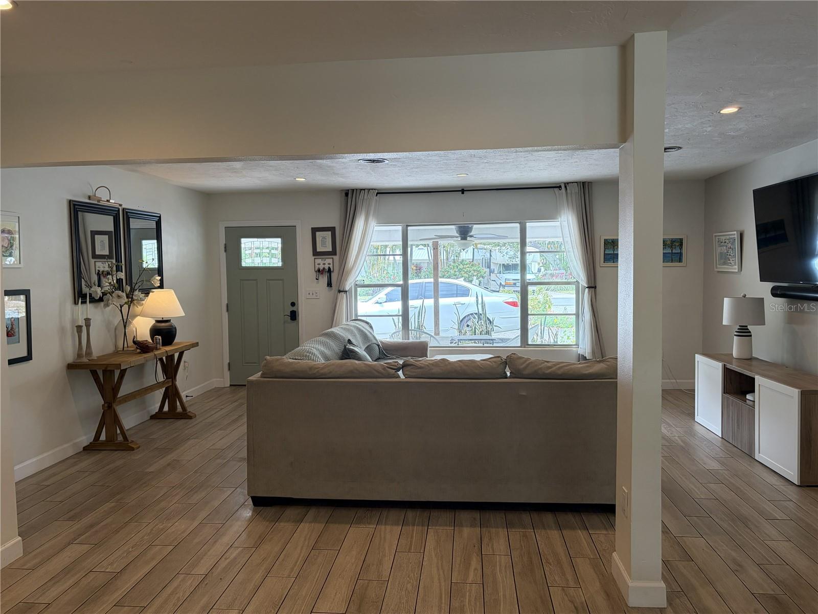 CORAL COVE - Residential