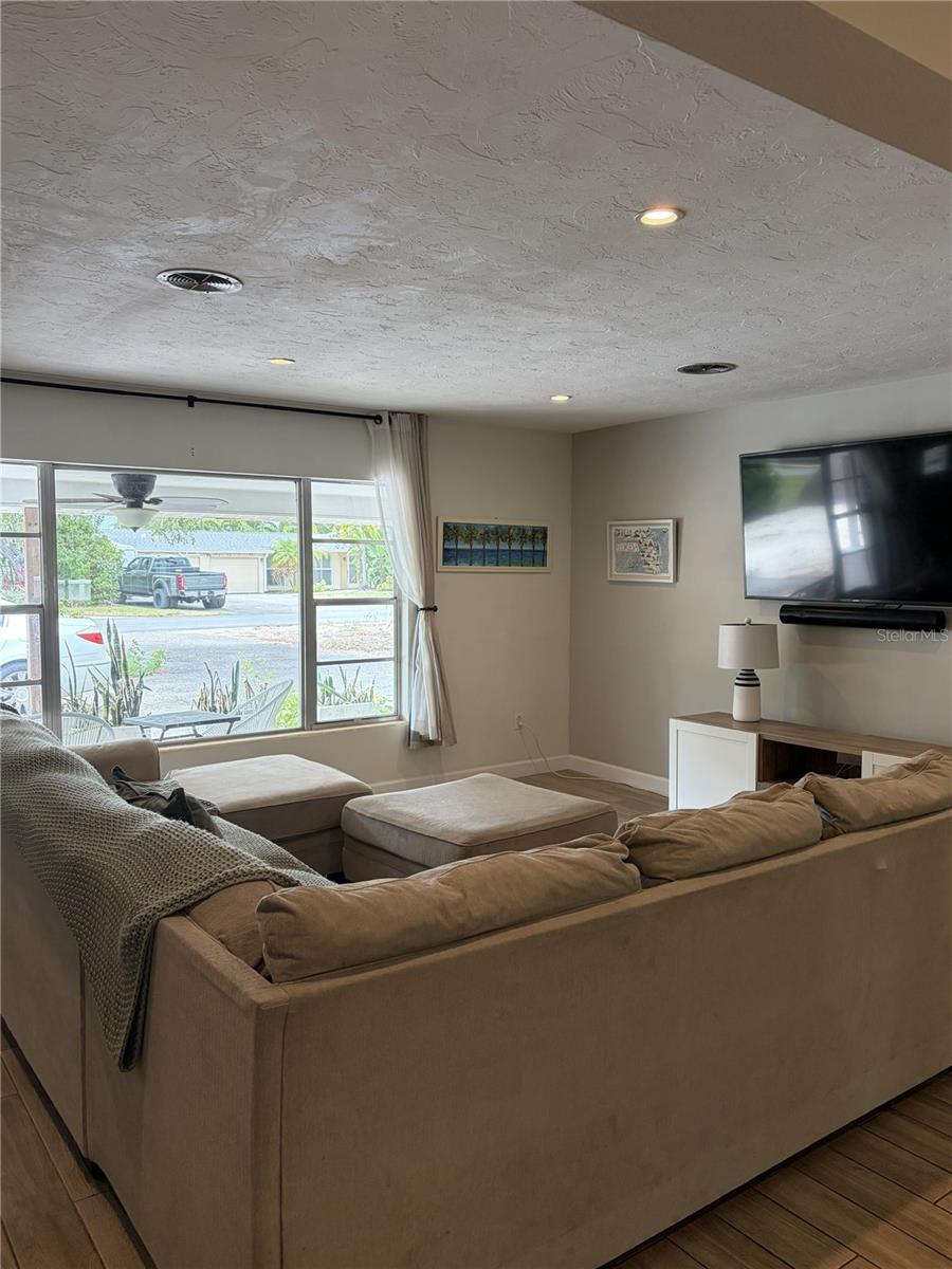 CORAL COVE - Residential