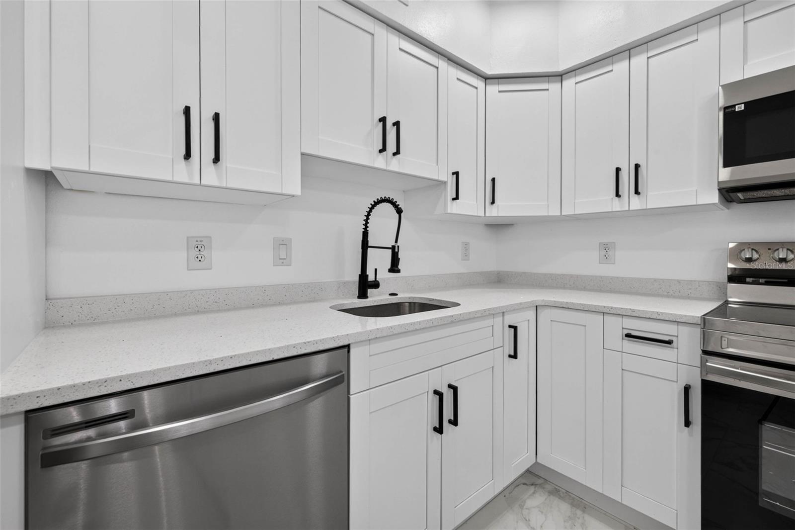 GULFPORT HARBOR 1ST ADD - Residential