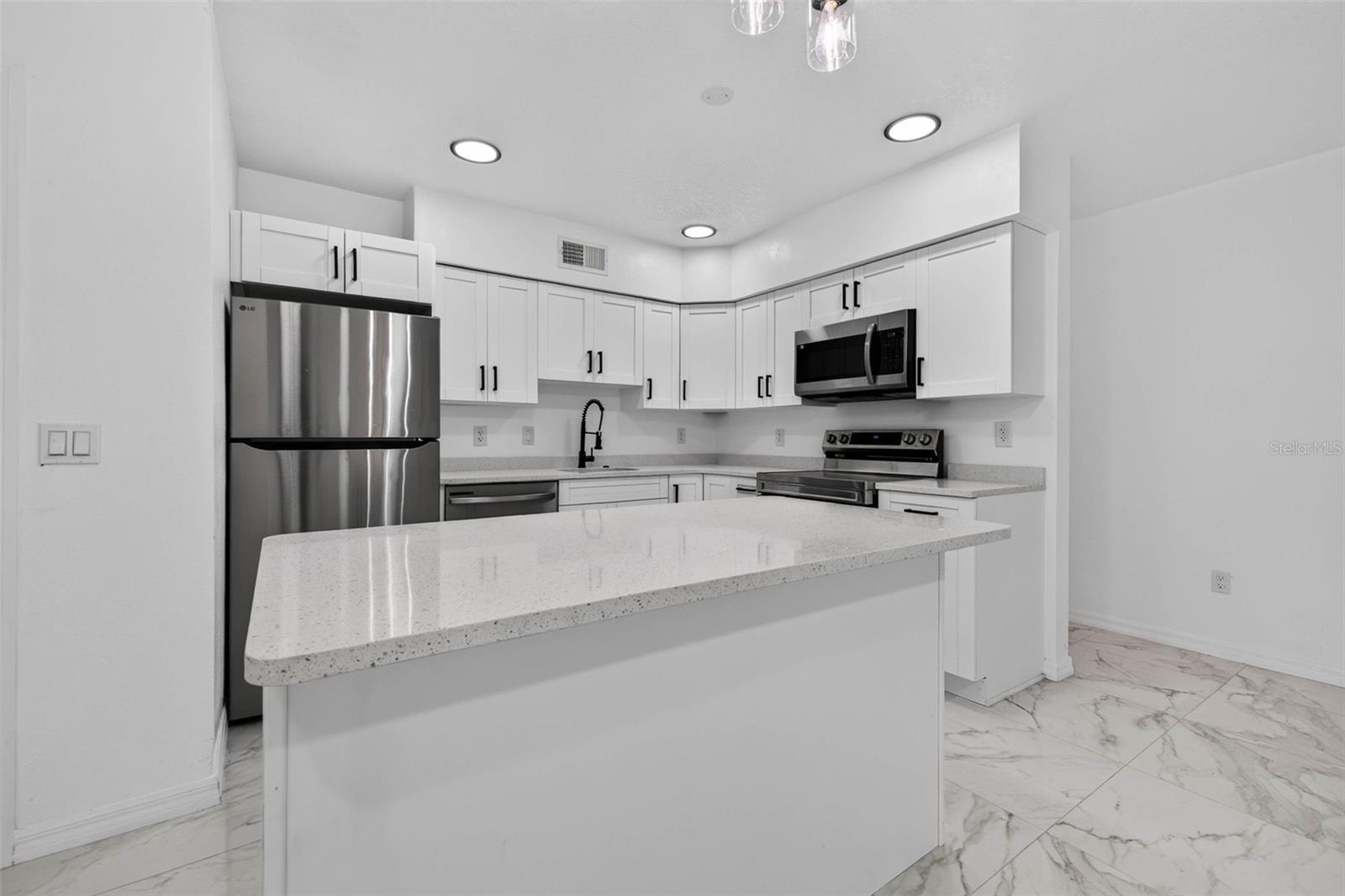 GULFPORT HARBOR 1ST ADD - Residential