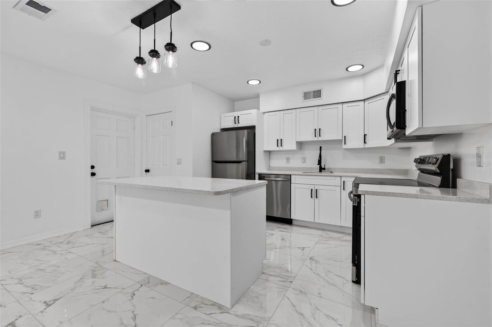 GULFPORT HARBOR 1ST ADD - Residential