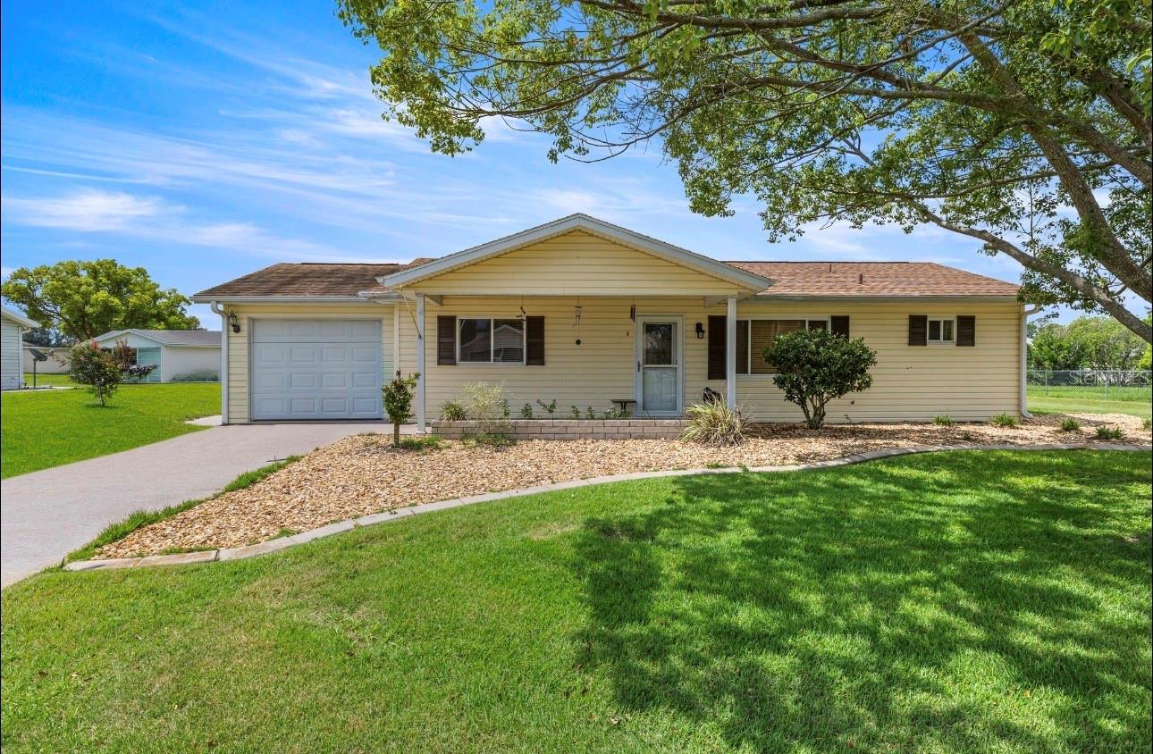 SPRUCE CREEK SOUTH - Residential