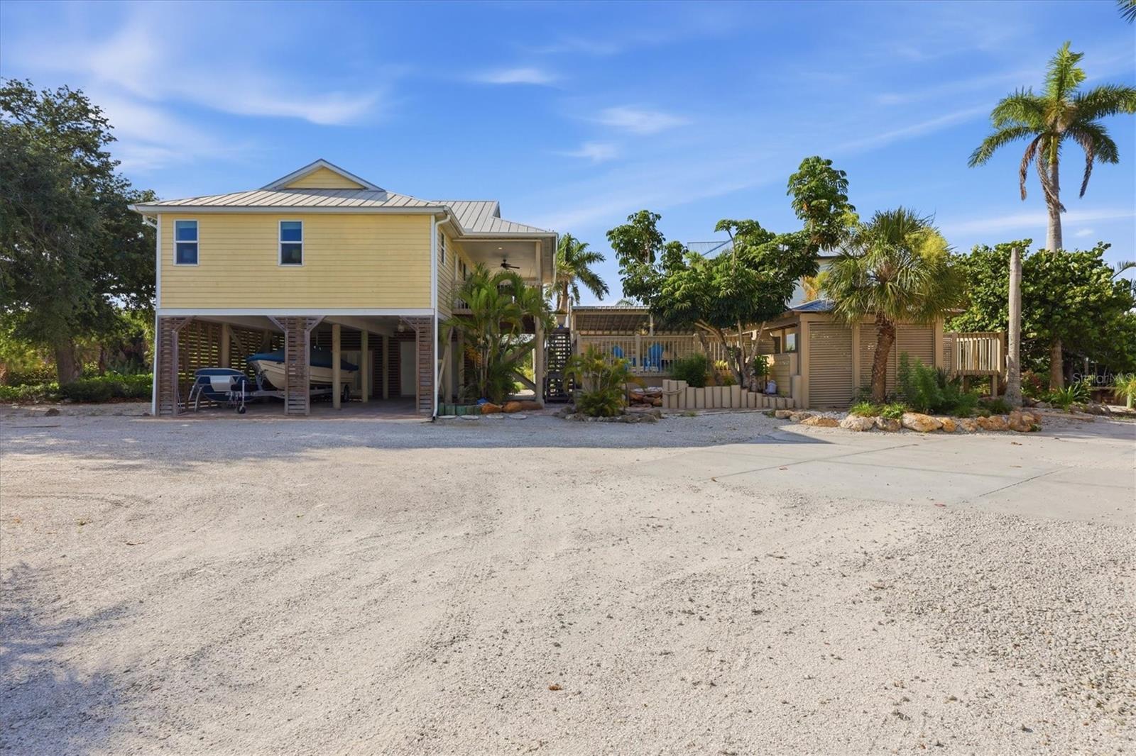 PALM ISLAND ESTATES - Residential