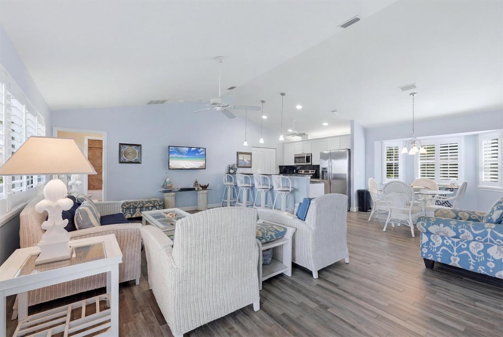 PALM ISLAND ESTATES - Residential