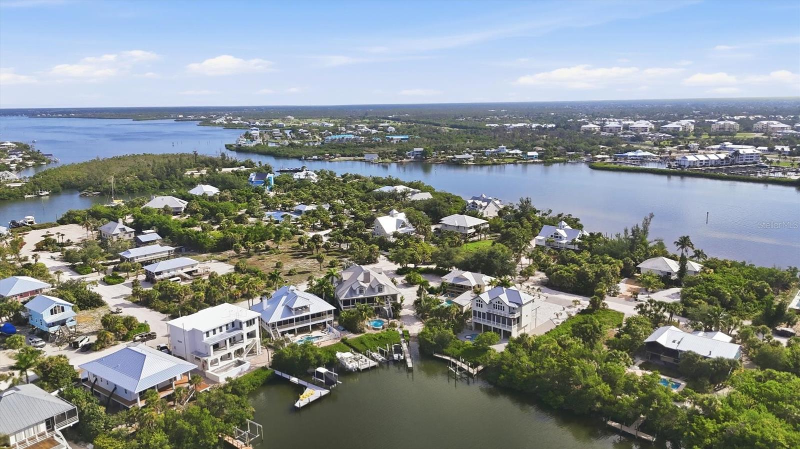 PALM ISLAND ESTATES - Residential