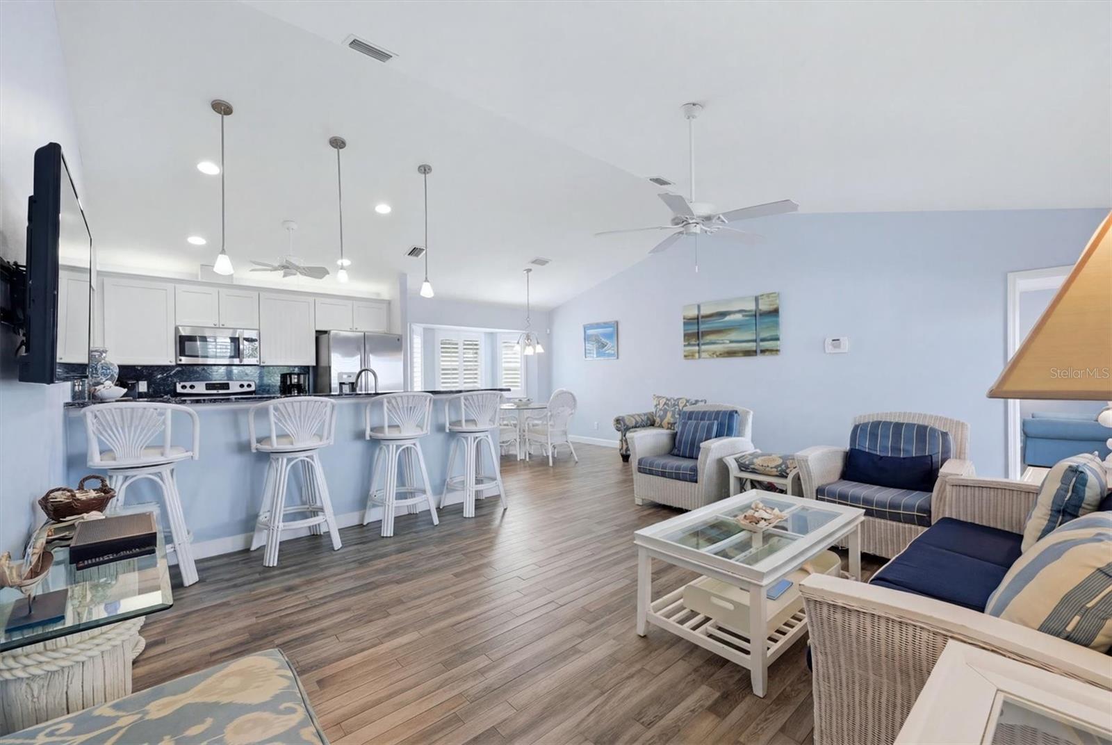 PALM ISLAND ESTATES - Residential