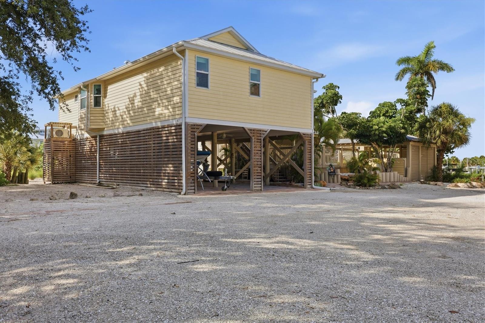 PALM ISLAND ESTATES - Residential