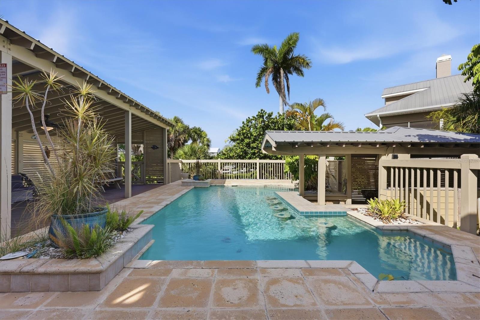 PALM ISLAND ESTATES - Residential