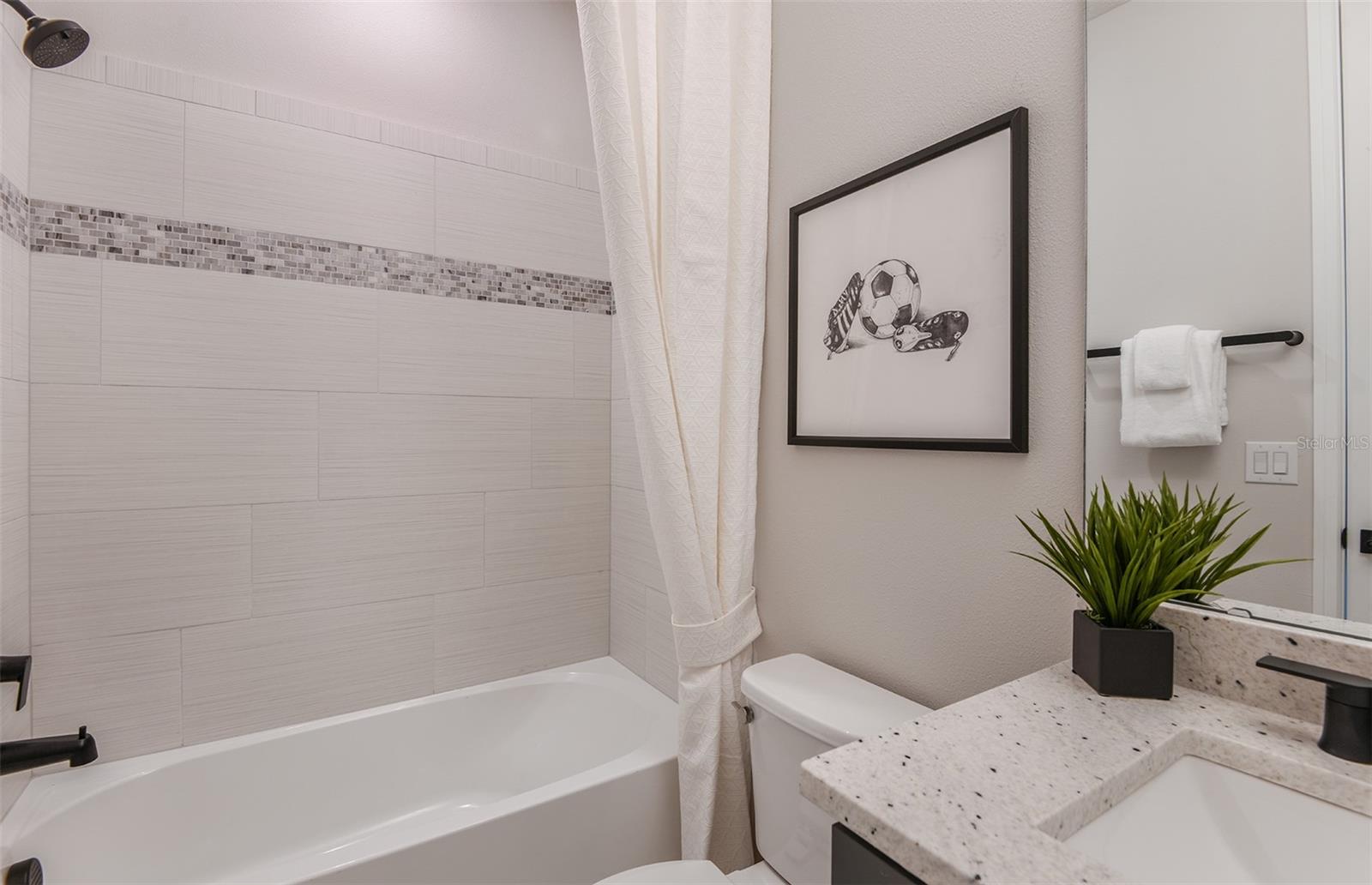 WATERSET WOLF CREEK PH G2 - Residential