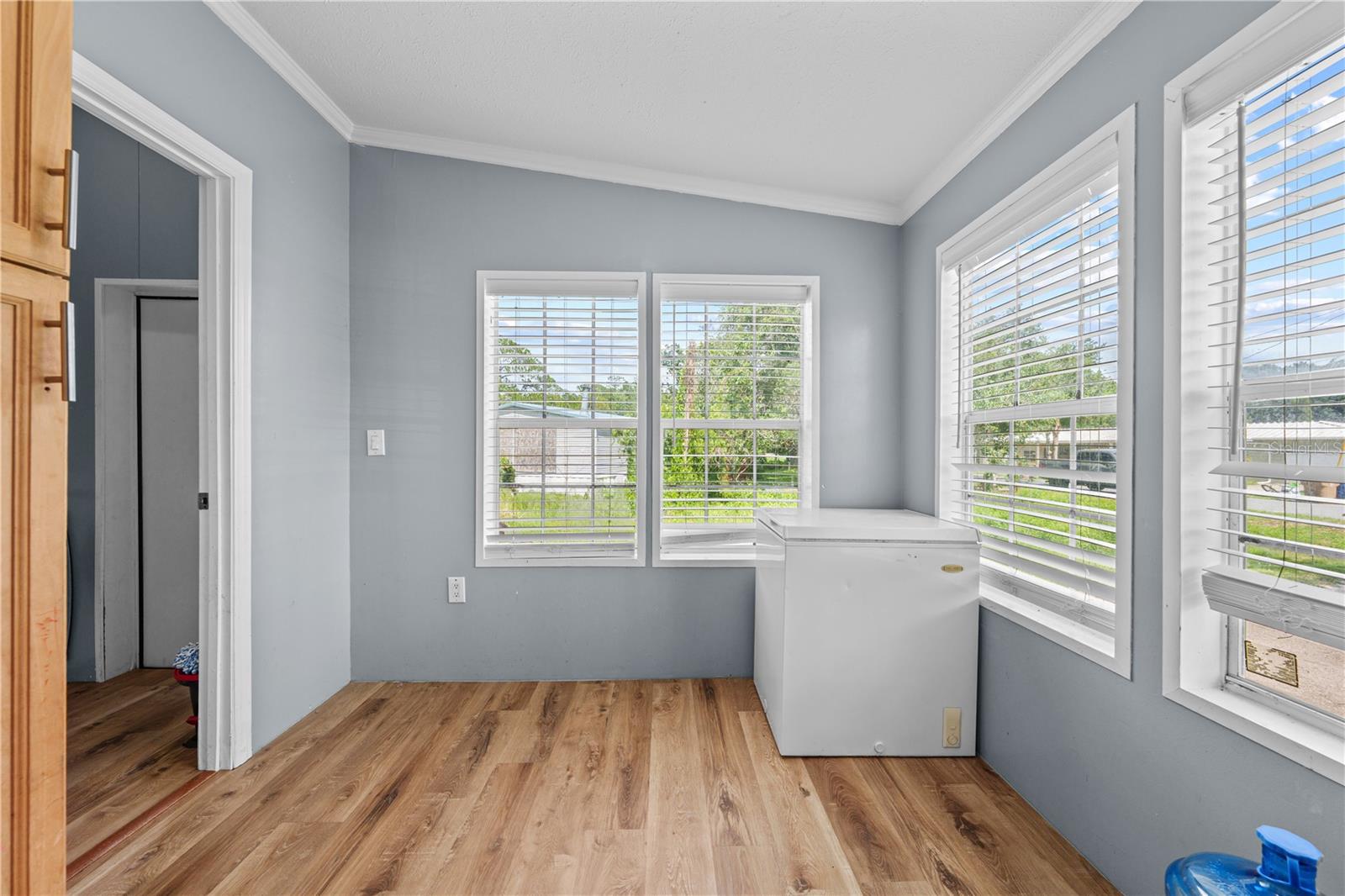 PINE GROVE PARK - Residential