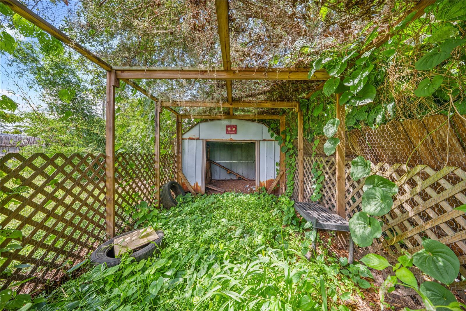 PINE GROVE PARK - Residential