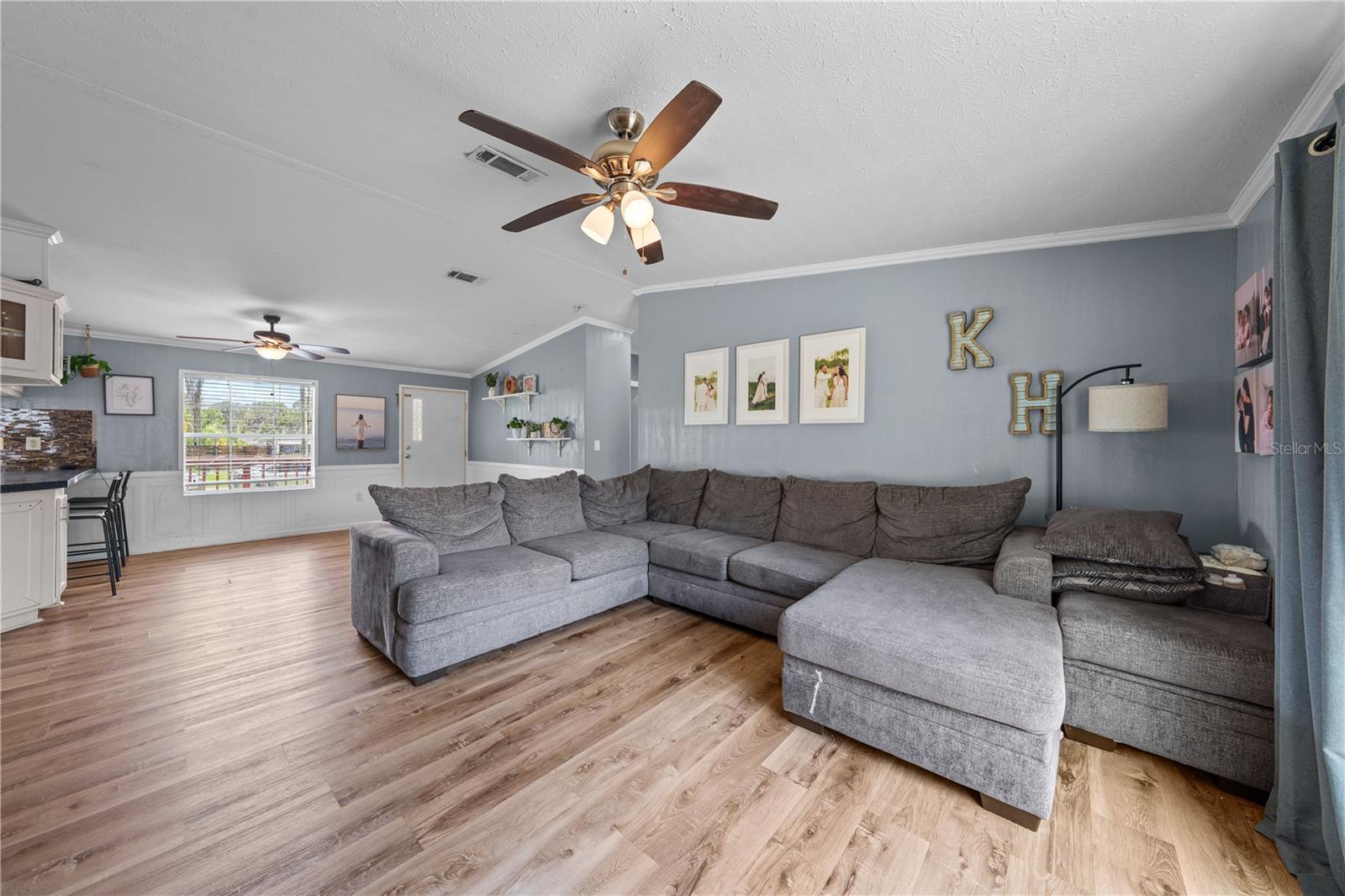 PINE GROVE PARK - Residential