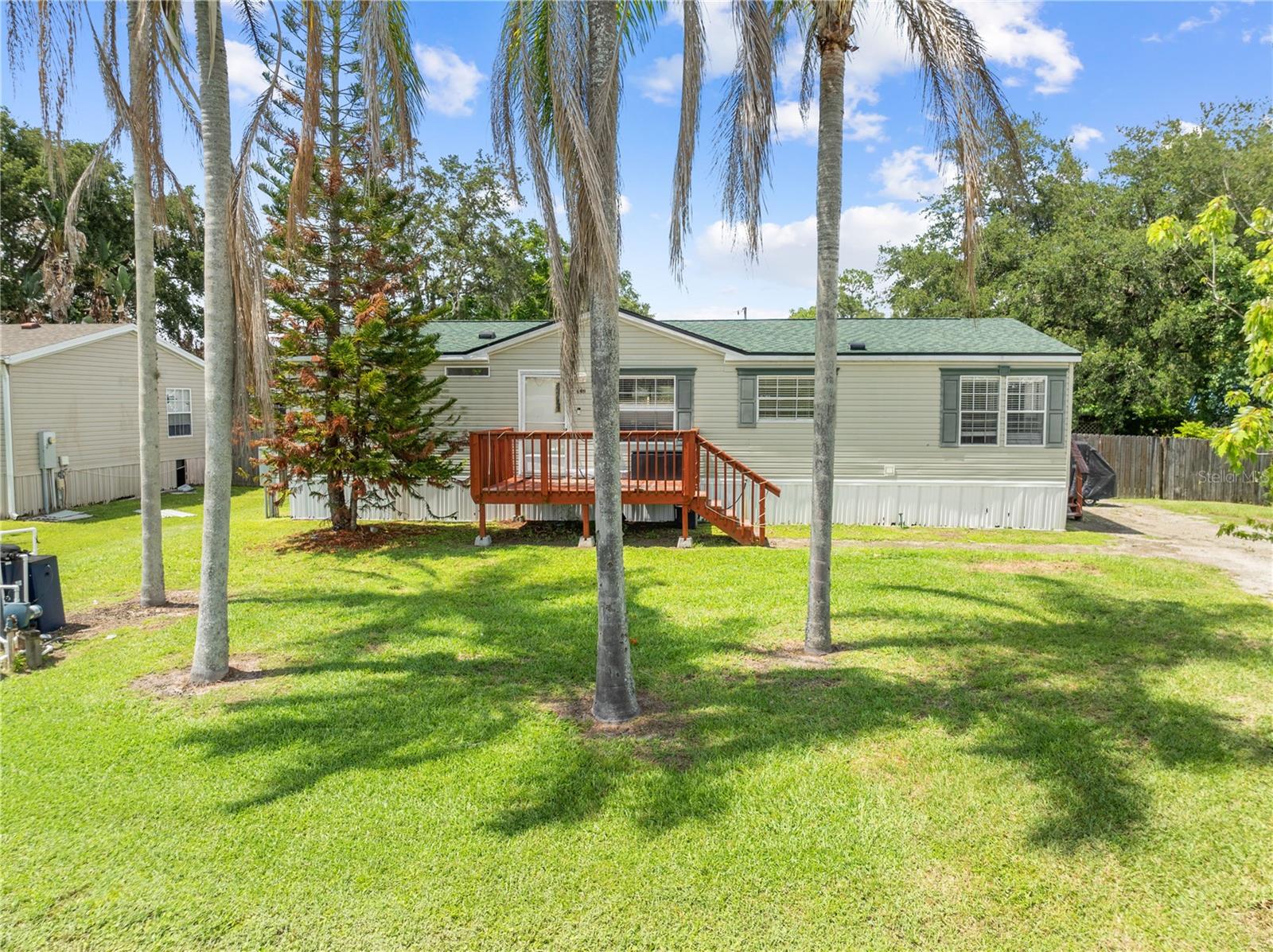 PINE GROVE PARK - Residential