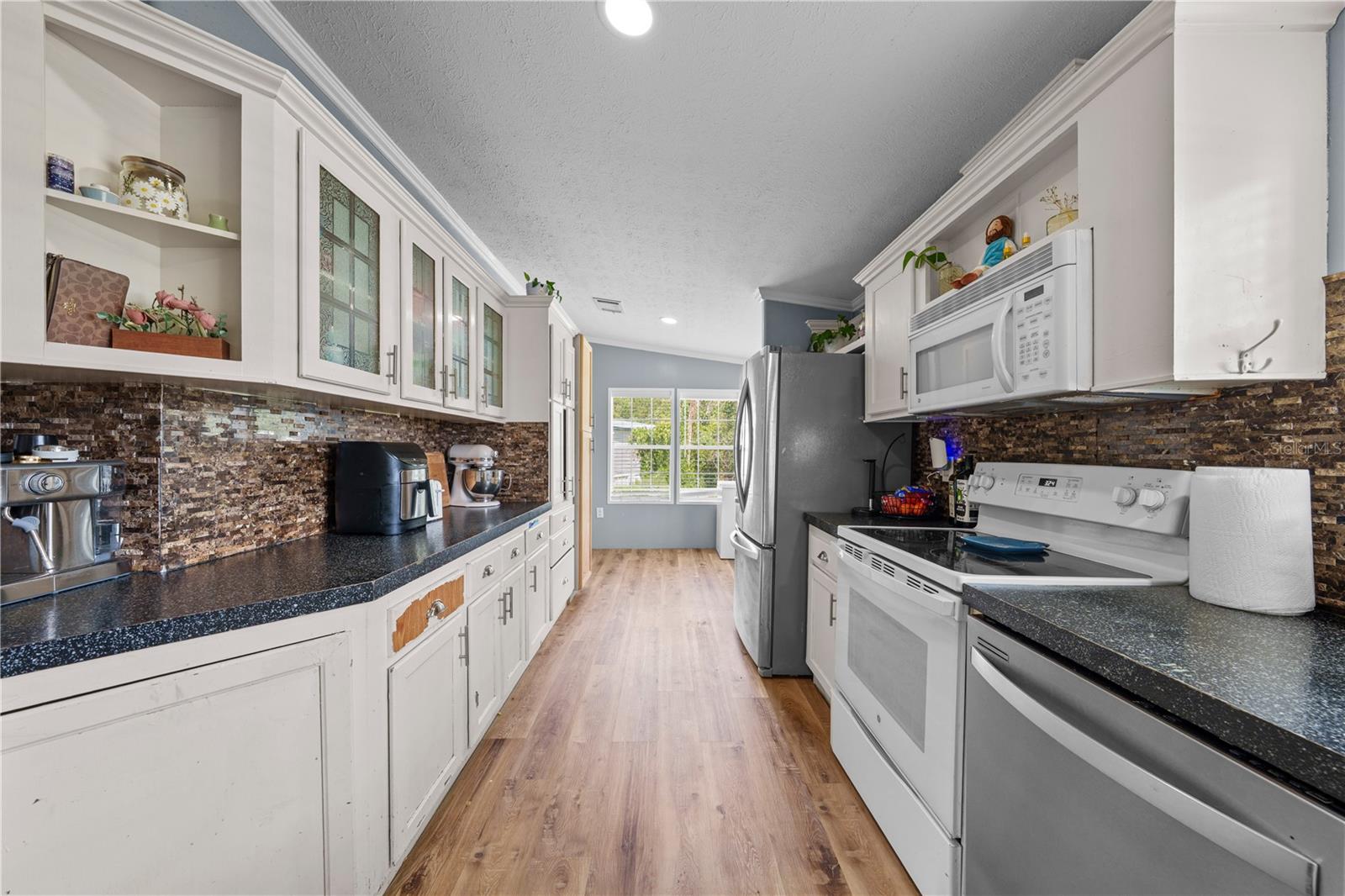 PINE GROVE PARK - Residential