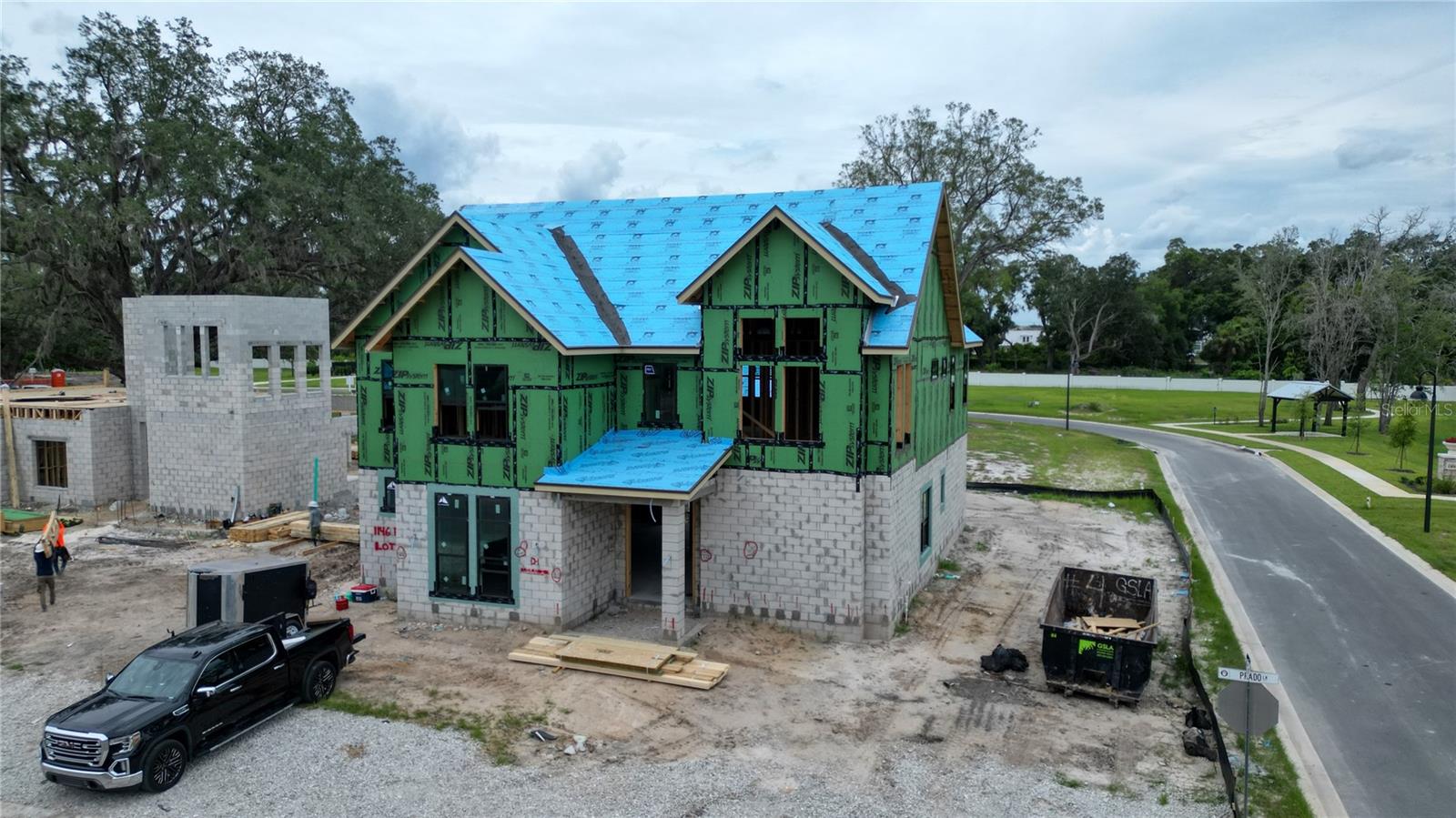 GROVE AT THE HARVEST DISTRICT - Residential