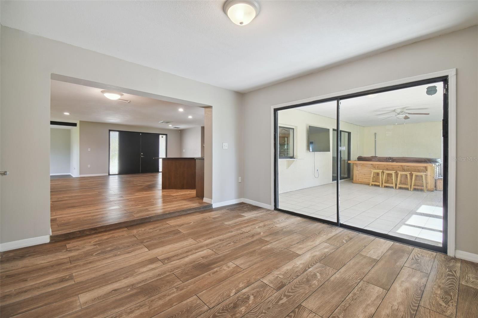ROLLING OAKS ESTATES - Residential