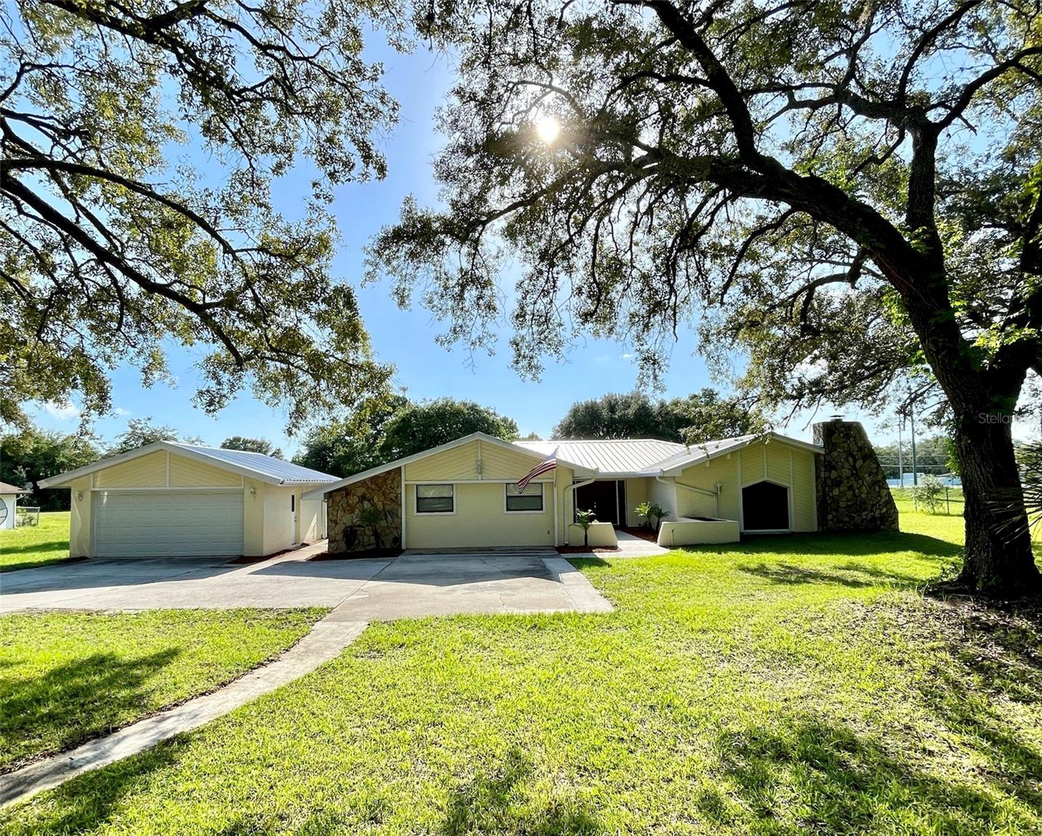 ROLLING OAKS ESTATES - Residential