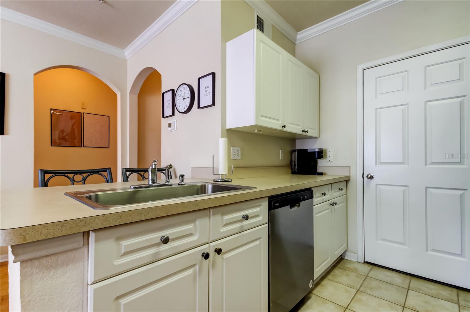 RESIDENCE AT RENAISSANCE - Residential