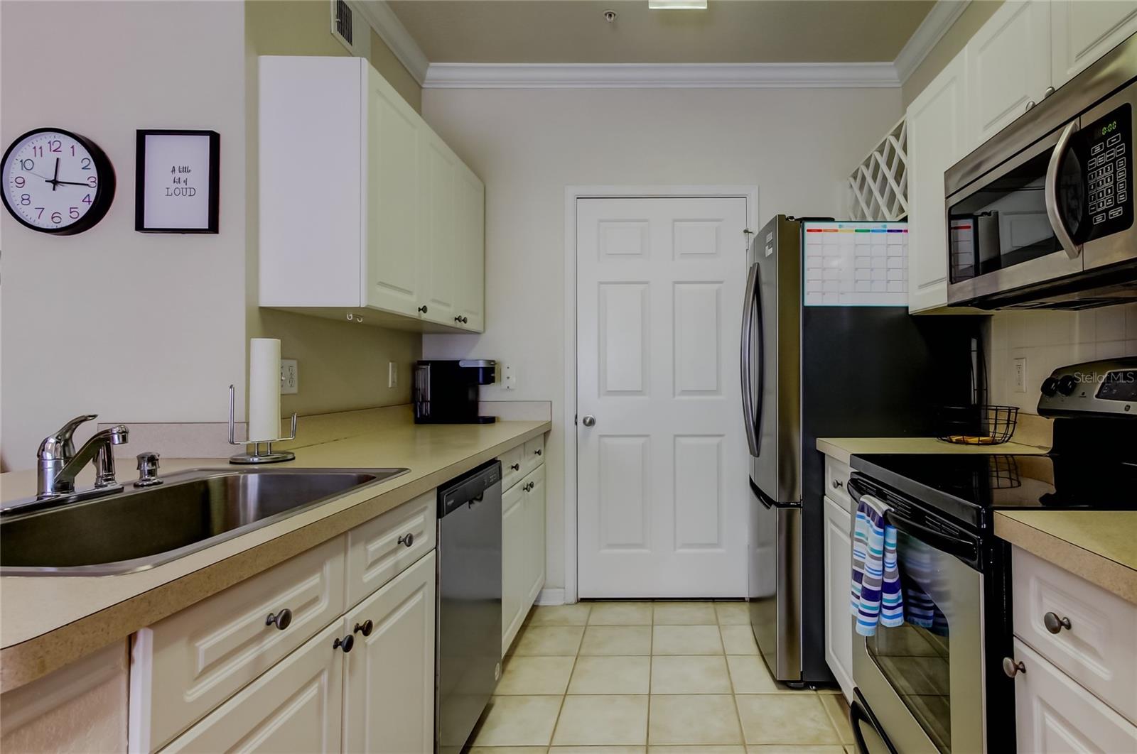 RESIDENCE AT RENAISSANCE - Residential