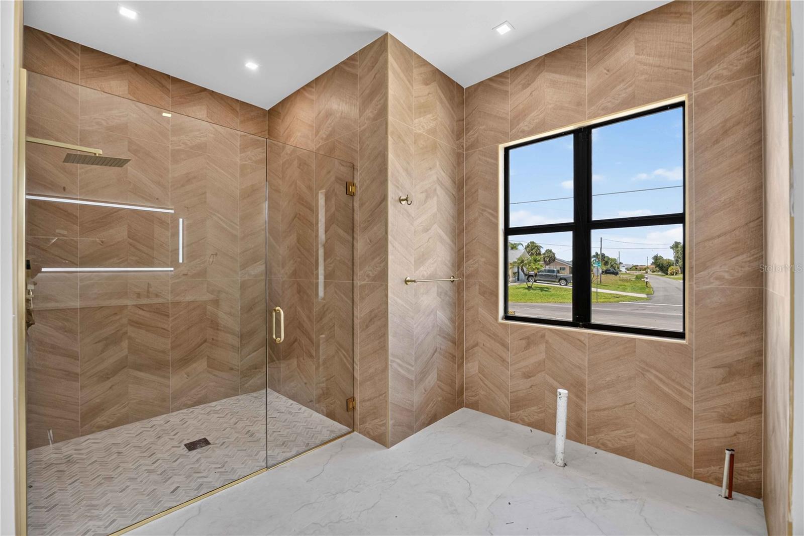 ROTONDA WEST PEBBLE BEACH - Residential