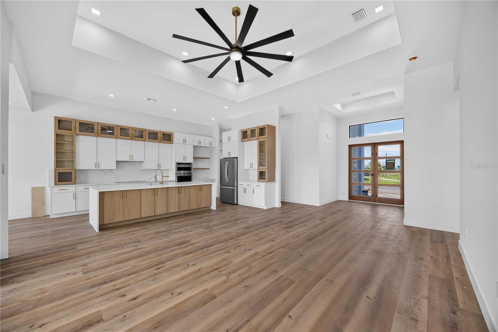 ROTONDA WEST PEBBLE BEACH - Residential