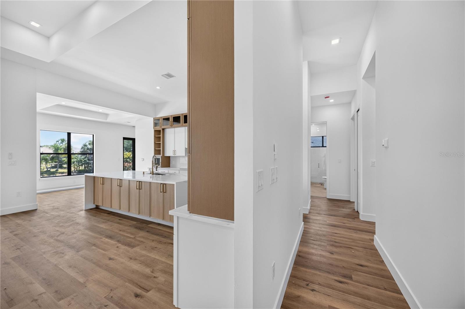 ROTONDA WEST PEBBLE BEACH - Residential