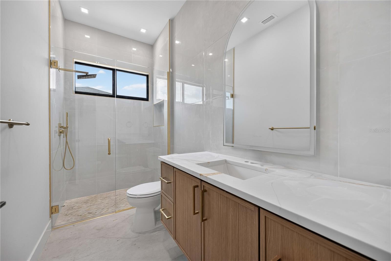 ROTONDA WEST PEBBLE BEACH - Residential