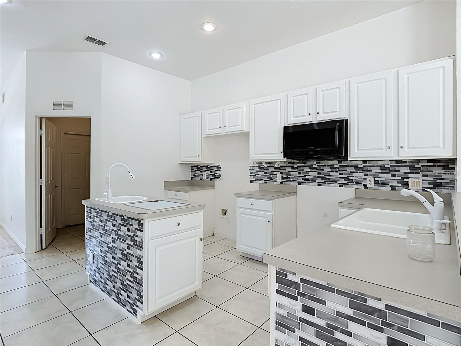 LOMA DEL SOL - Residential