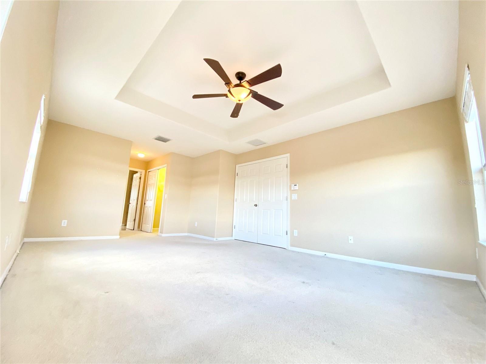 WOODLAND LAKES PRESERVE - Residential Lease