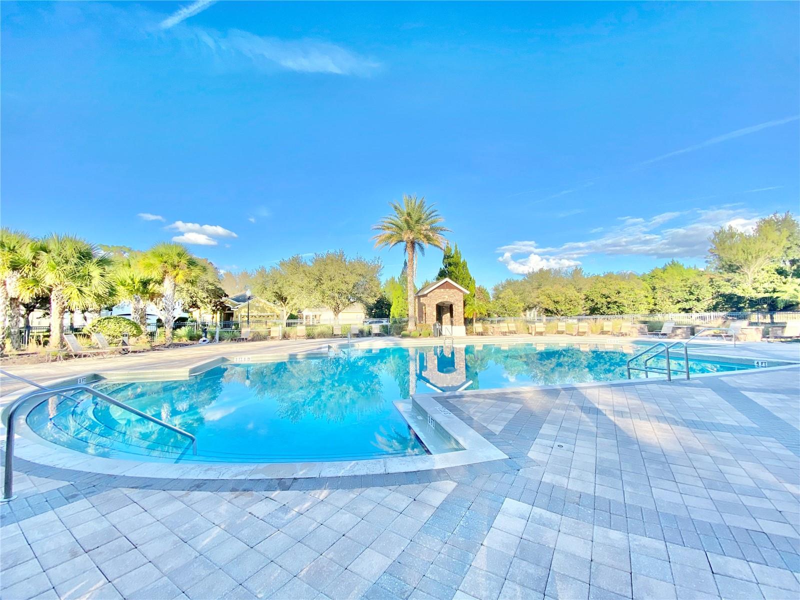 WOODLAND LAKES PRESERVE - Residential Lease