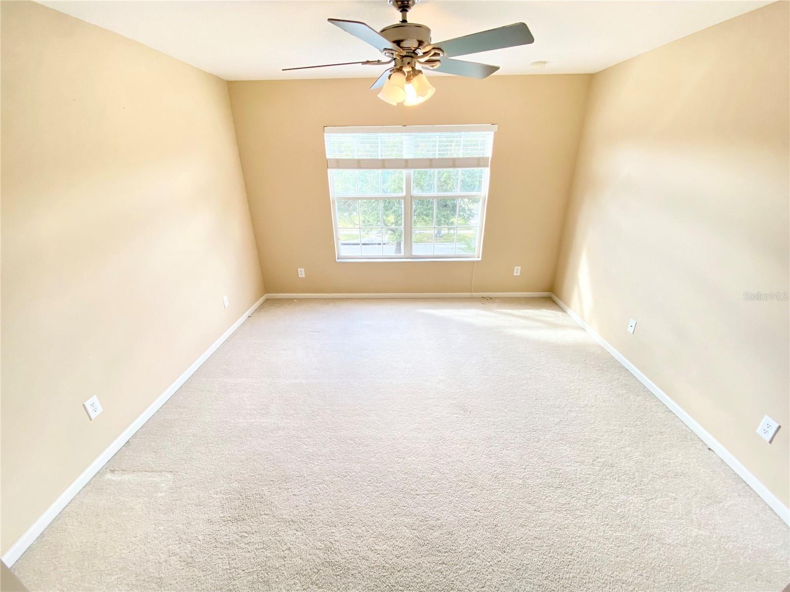 WOODLAND LAKES PRESERVE - Residential Lease