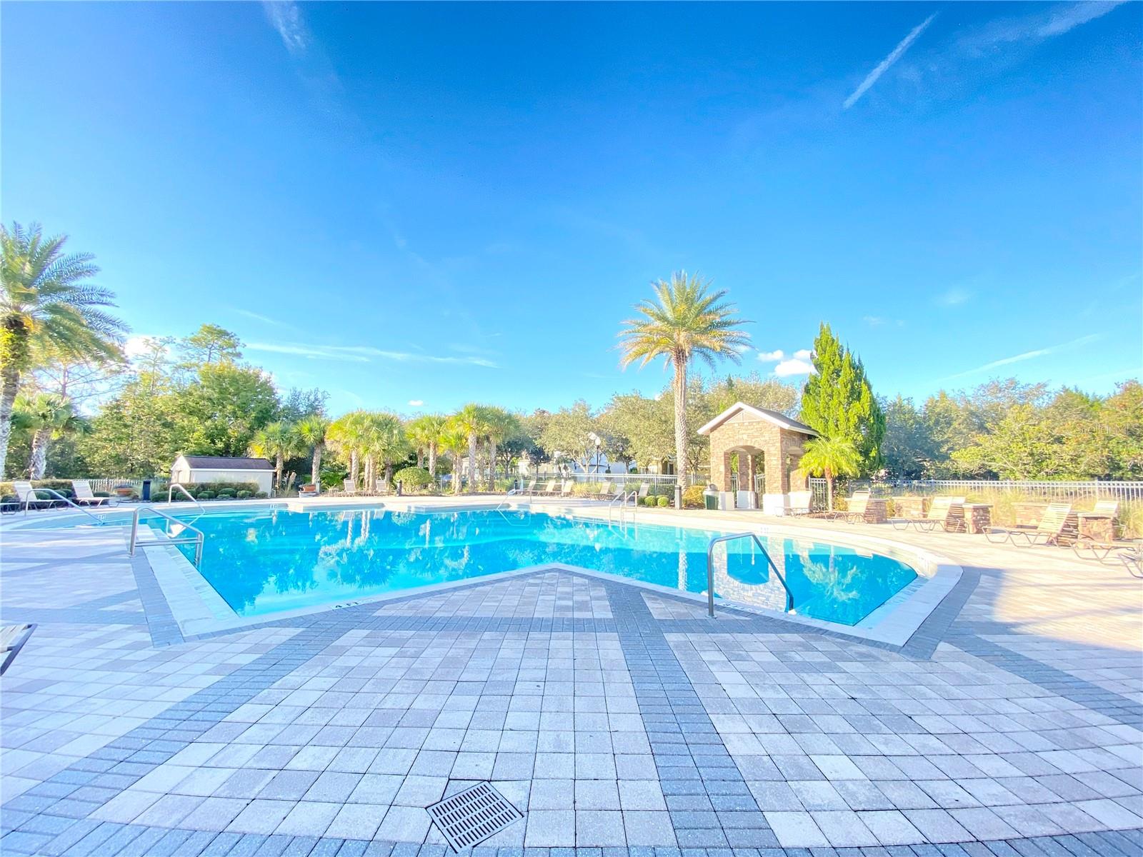 WOODLAND LAKES PRESERVE - Residential Lease