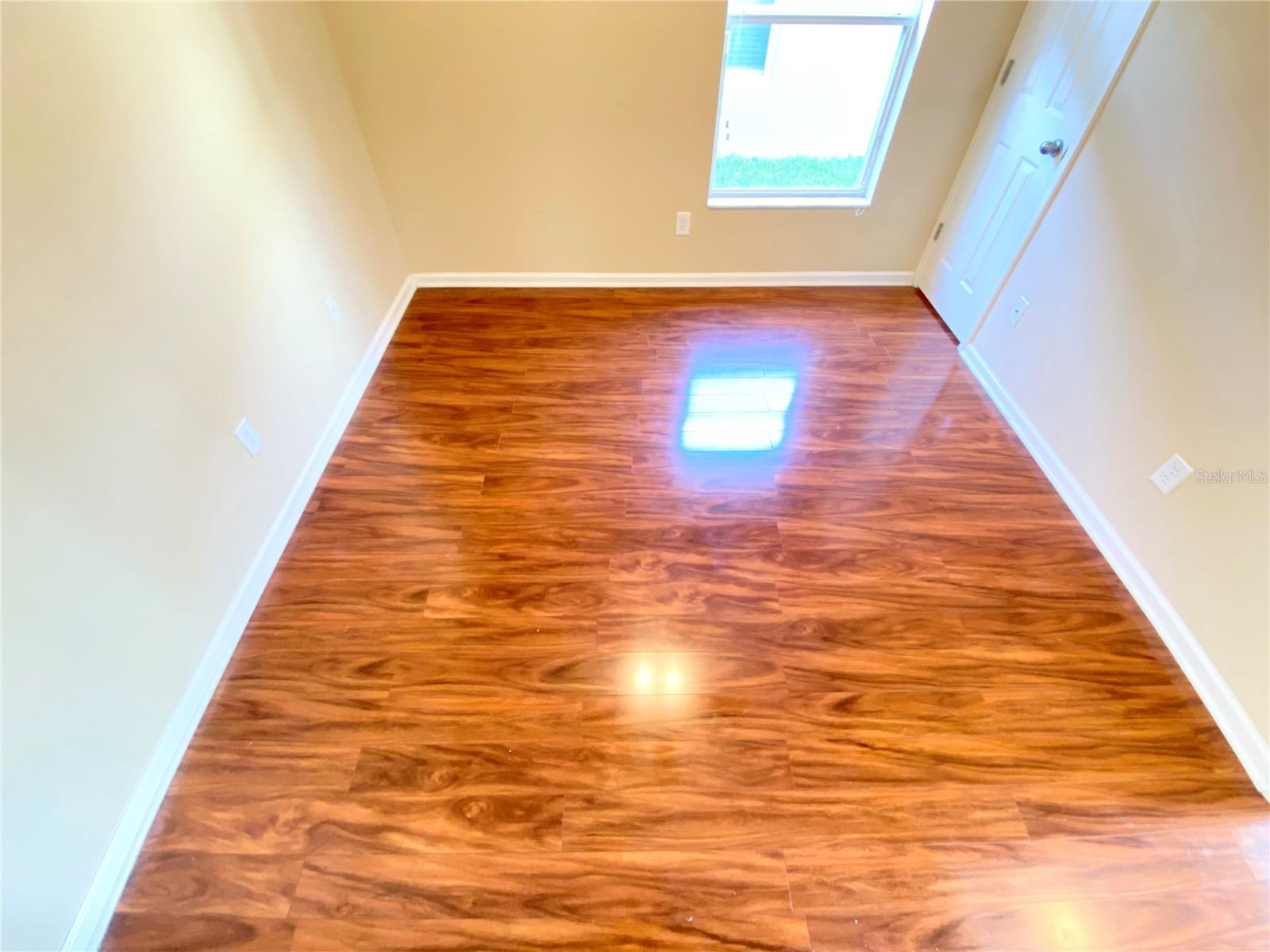 WOODLAND LAKES PRESERVE - Residential Lease
