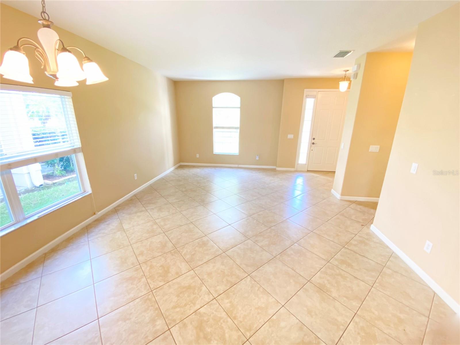 WOODLAND LAKES PRESERVE - Residential Lease