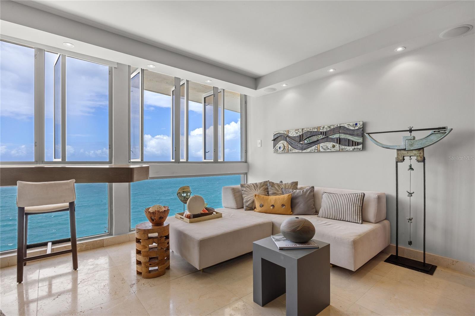 EL MIRADOR DE CONDADO - Residential