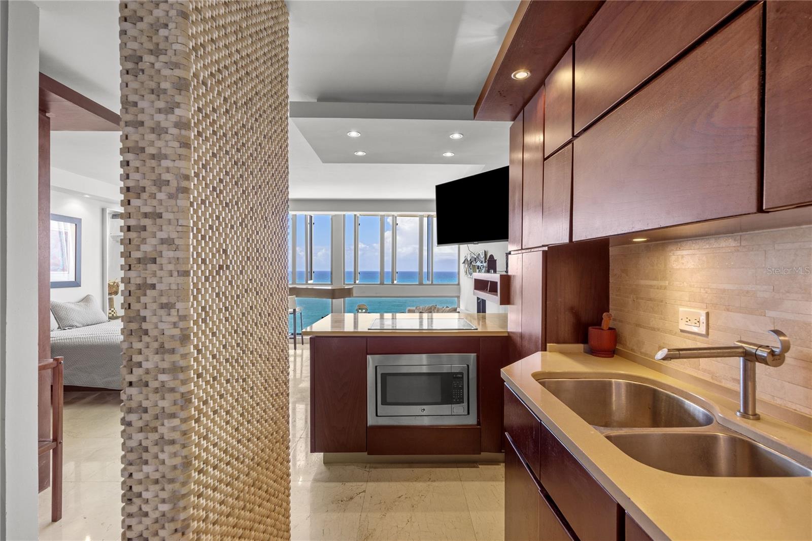 EL MIRADOR DE CONDADO - Residential