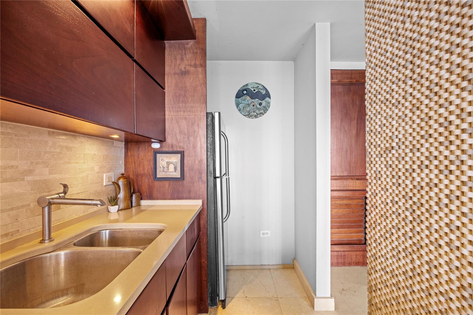 EL MIRADOR DE CONDADO - Residential