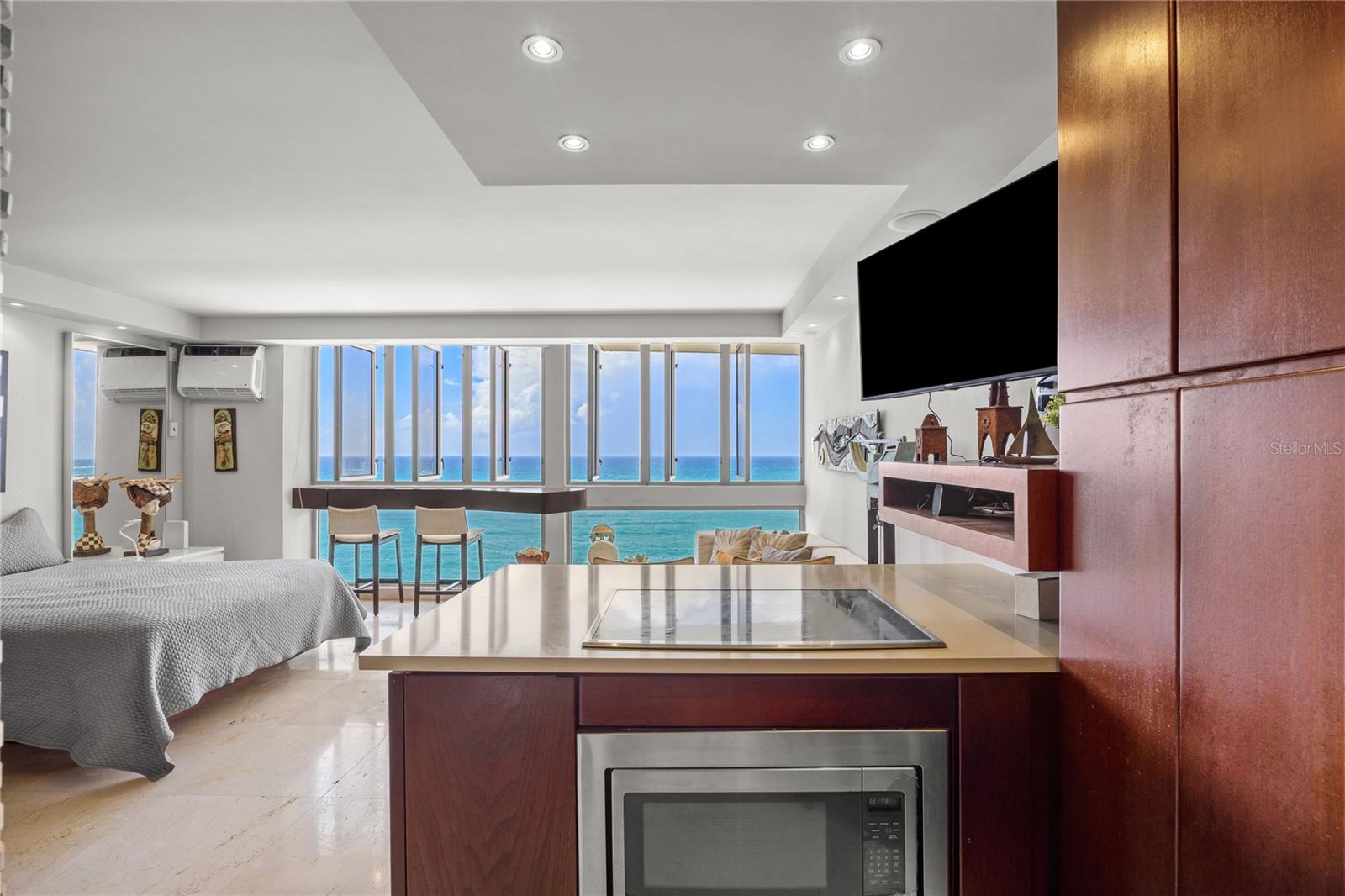 EL MIRADOR DE CONDADO - Residential