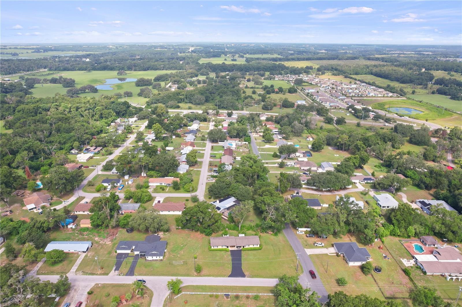 OAKHILL PARK - Residential Lease