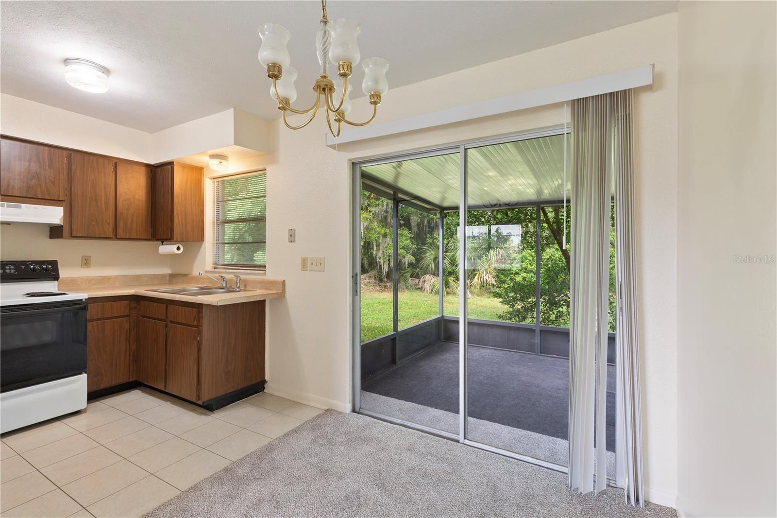 OAKHILL PARK - Residential Lease