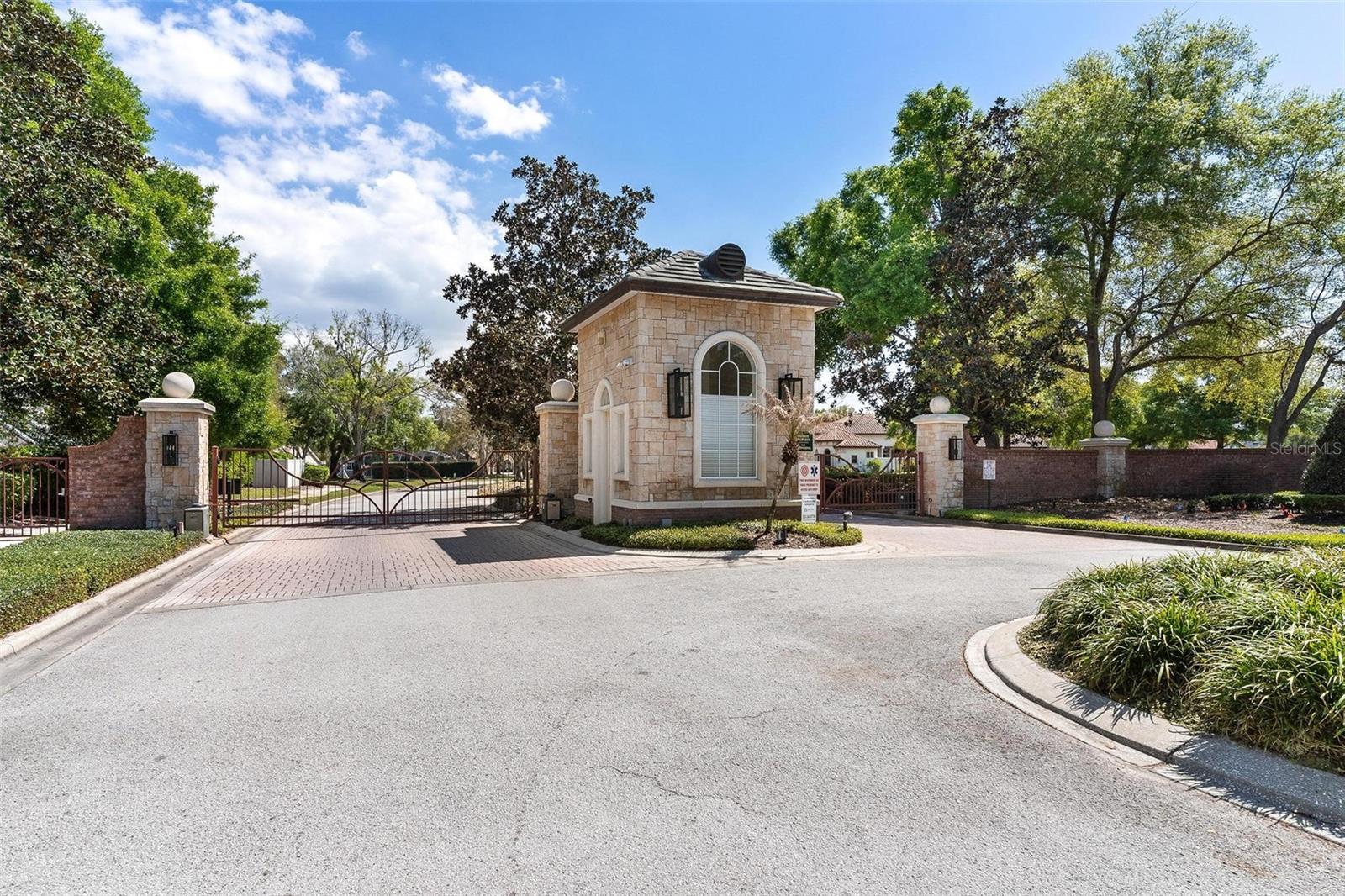 MOUNT DORA LOCH LEVEN PH 05 - Residential