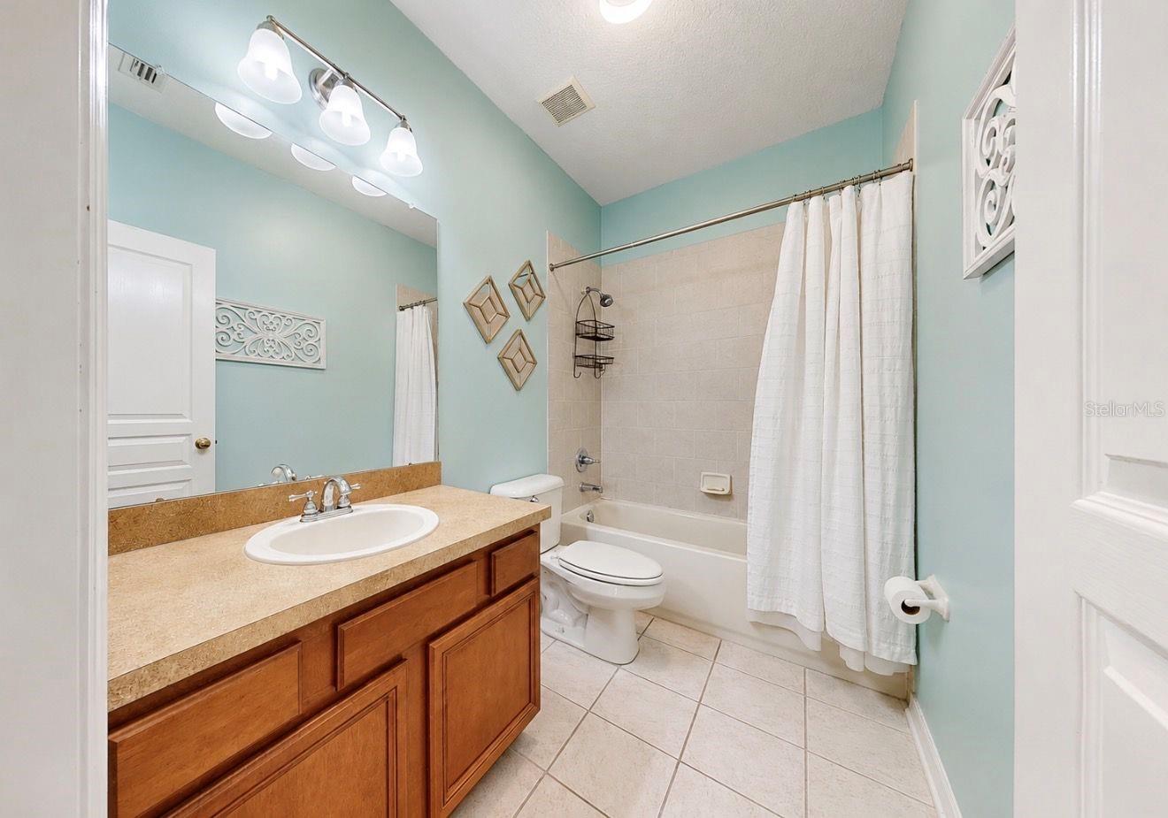 MIRABAY PH 3B-2 - Residential