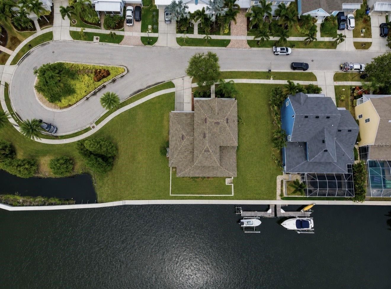 MIRABAY PH 3B-2 - Residential