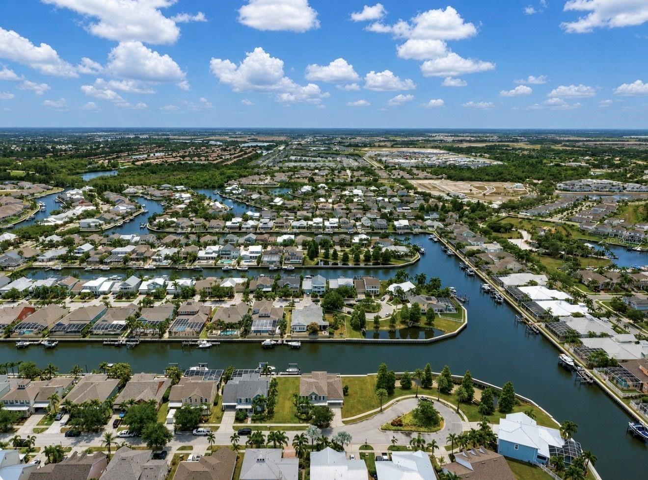 MIRABAY PH 3B-2 - Residential