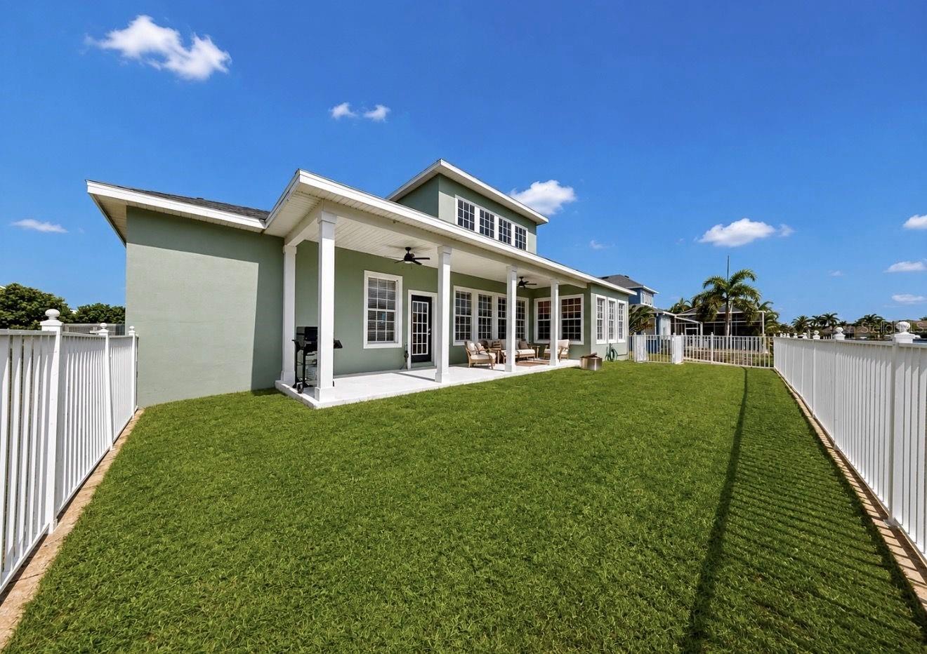 MIRABAY PH 3B-2 - Residential