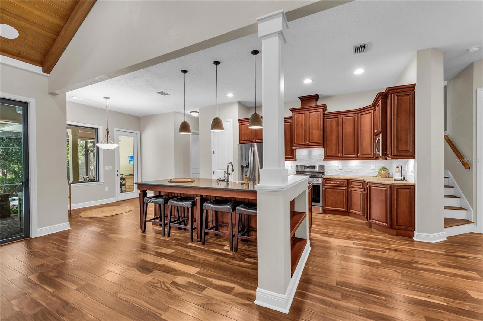 RIVER FOREST - Residential