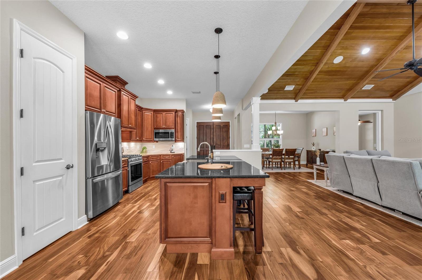 RIVER FOREST - Residential