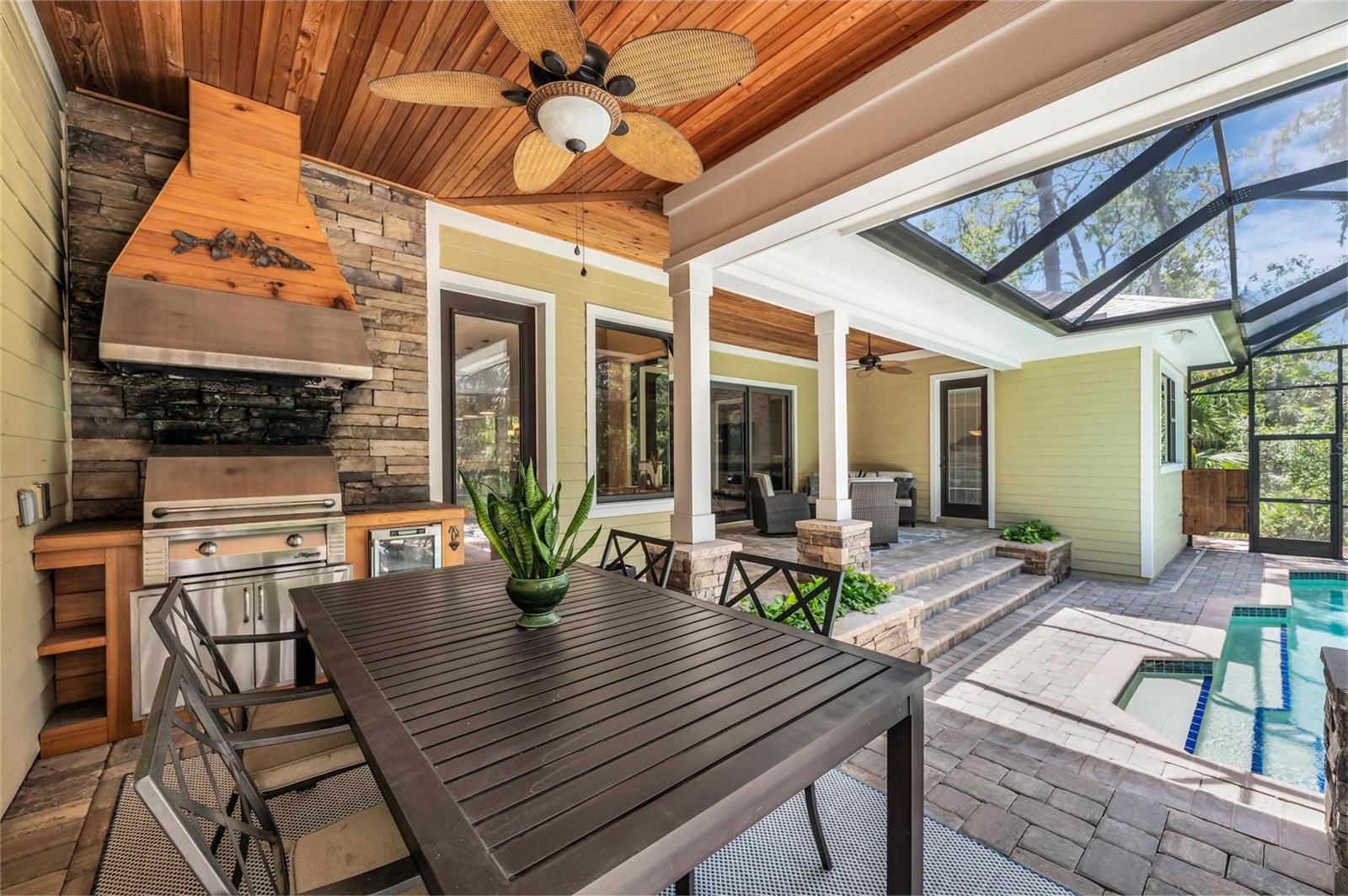 RIVER FOREST - Residential