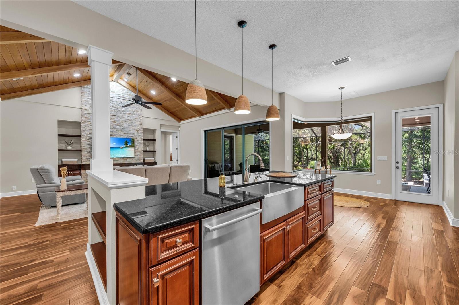 RIVER FOREST - Residential
