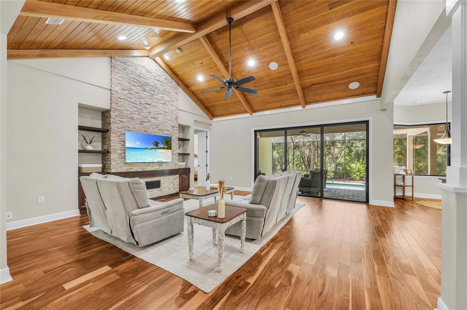 RIVER FOREST - Residential